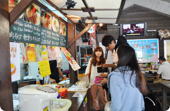 おんなの駅 なかゆくい市場